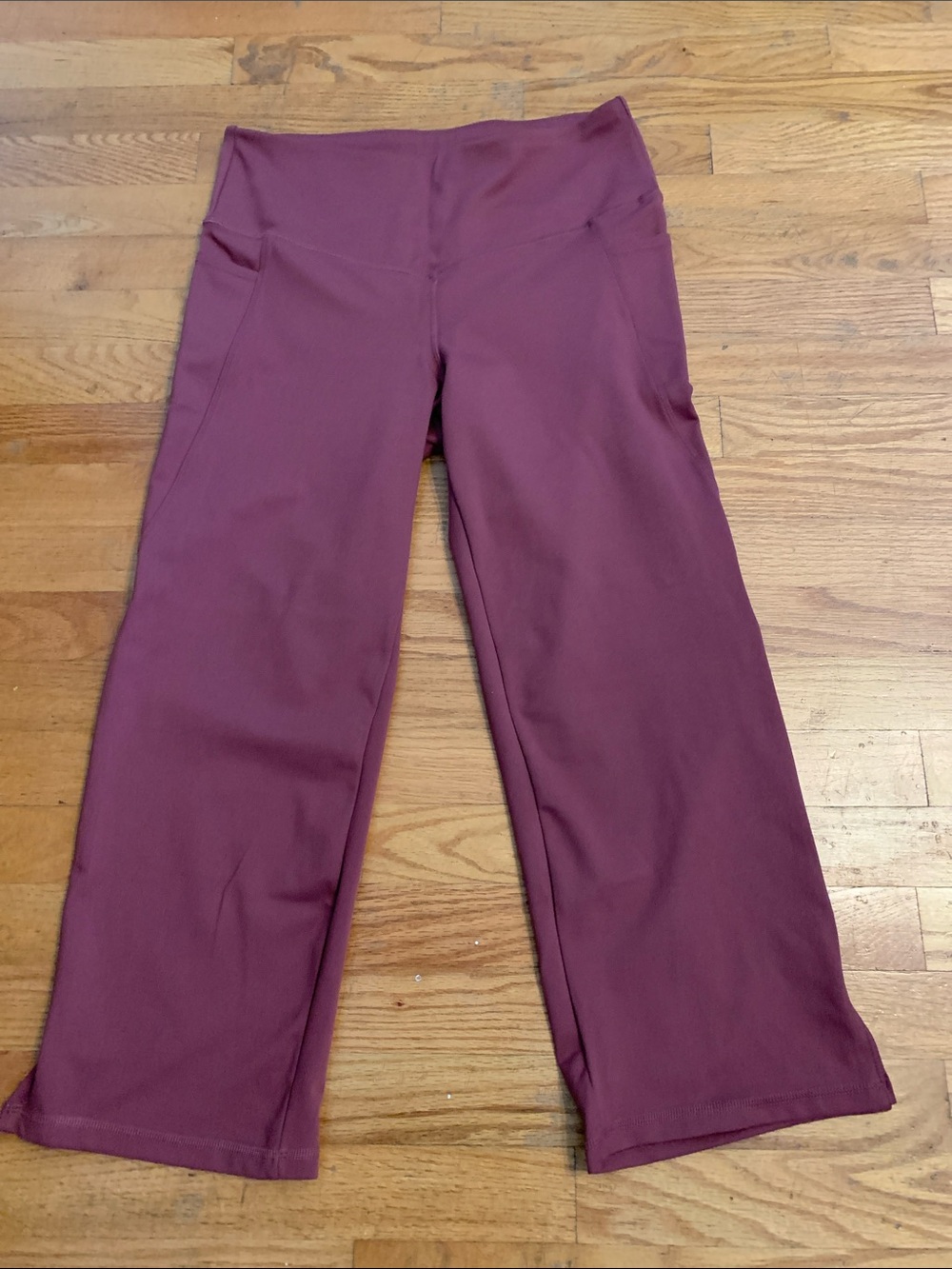Jockey Women's Maroon Capris